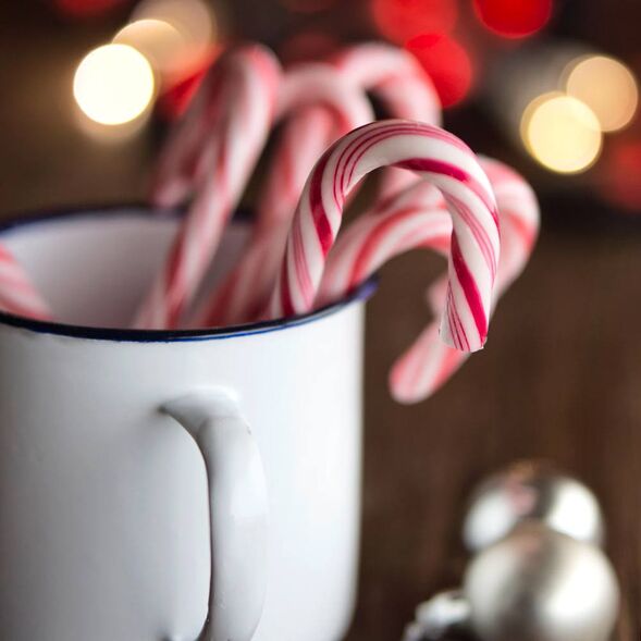 Soy Candle Candy Cane, Winter Collection-Sterling soAKs