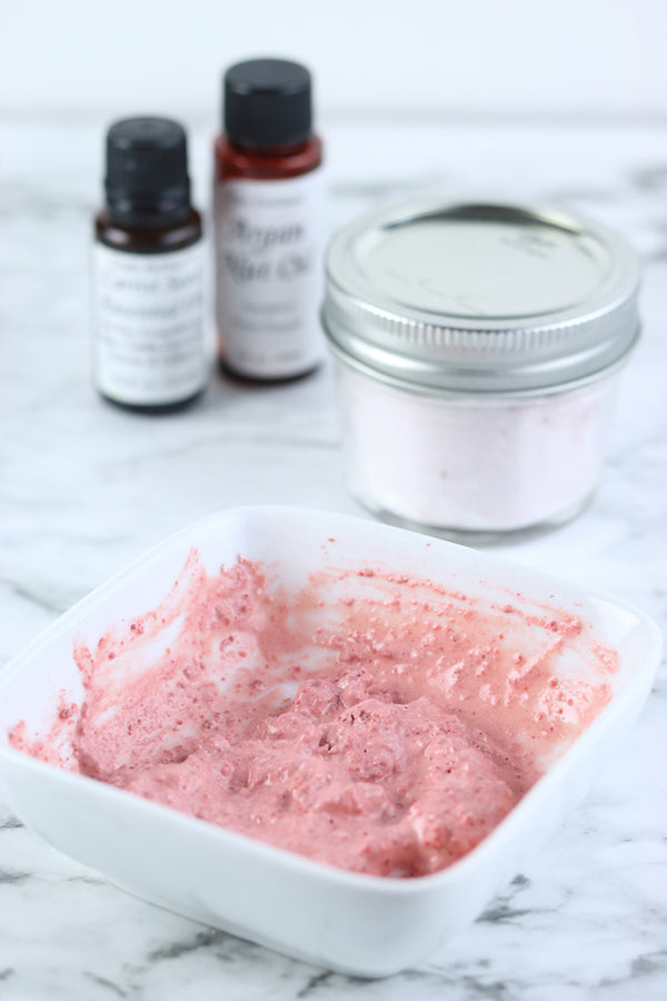 Strawberry Clay Mask-Sterling soAKs